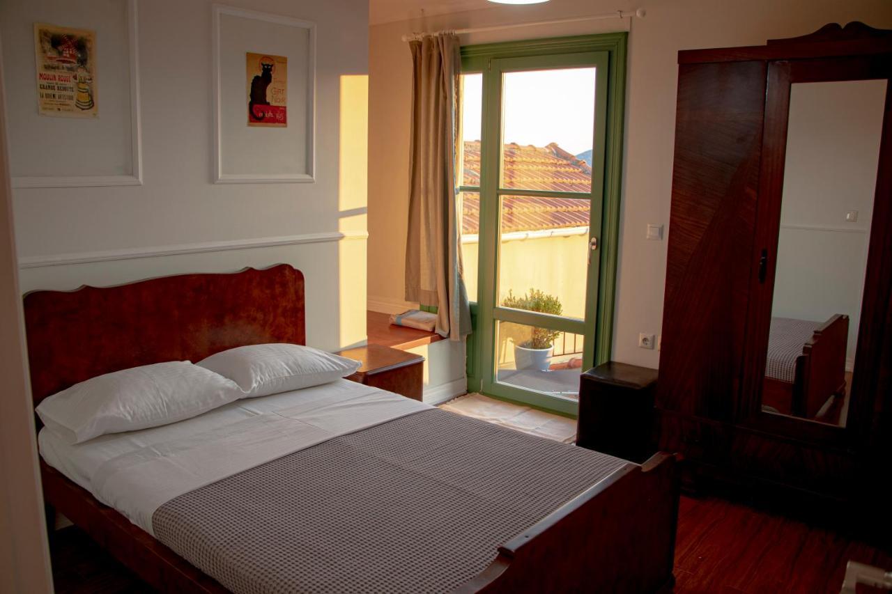 Theothea Suites Kavala Esterno foto